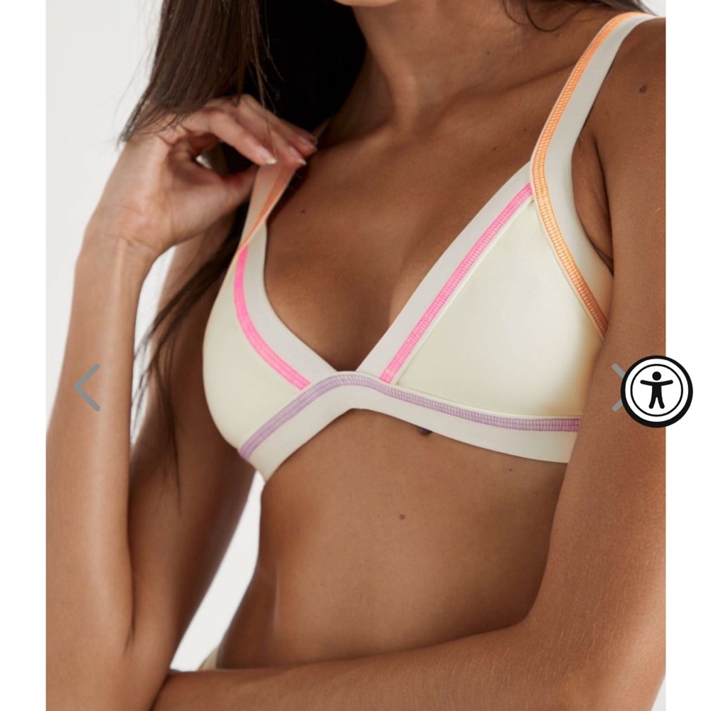 OneOne Kareron Bikini Top